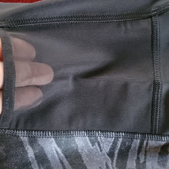 Adidas x Zoe Saldana Collection 7/8 Black & Grey Patterned Leggings XS - Picture 11 of 14